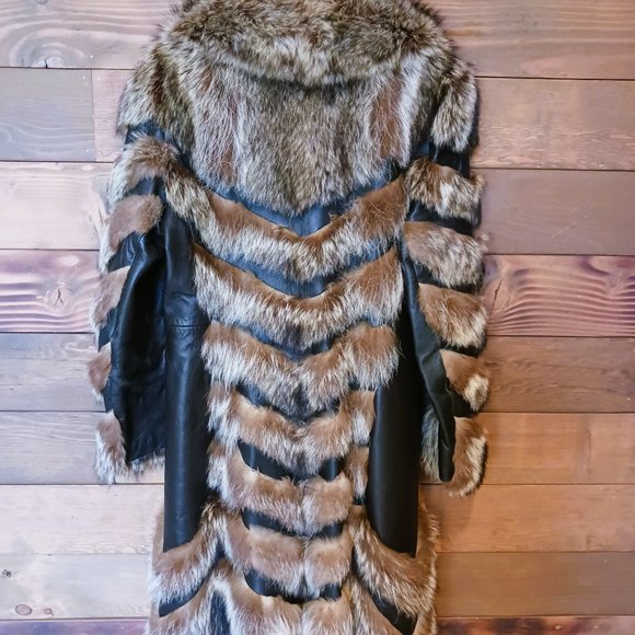 VINTAGE 1960s fur & leather lined coat & matching hat SZ S - M - Picture 7 of 15